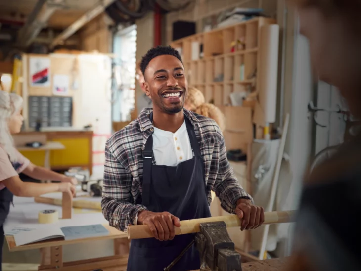 Come Avviare un’Attività (Inizia il Tuo Viaggio Qui) thumbnail